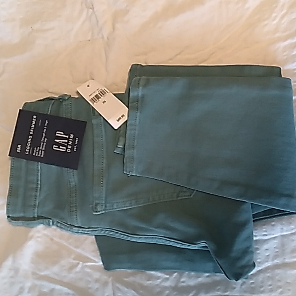 NWT GAP denim legging skimmer